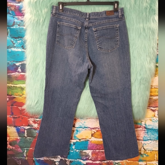 Lee Relaxed Boot Cut Jeans Size 14 Short - Picture 3 of 15